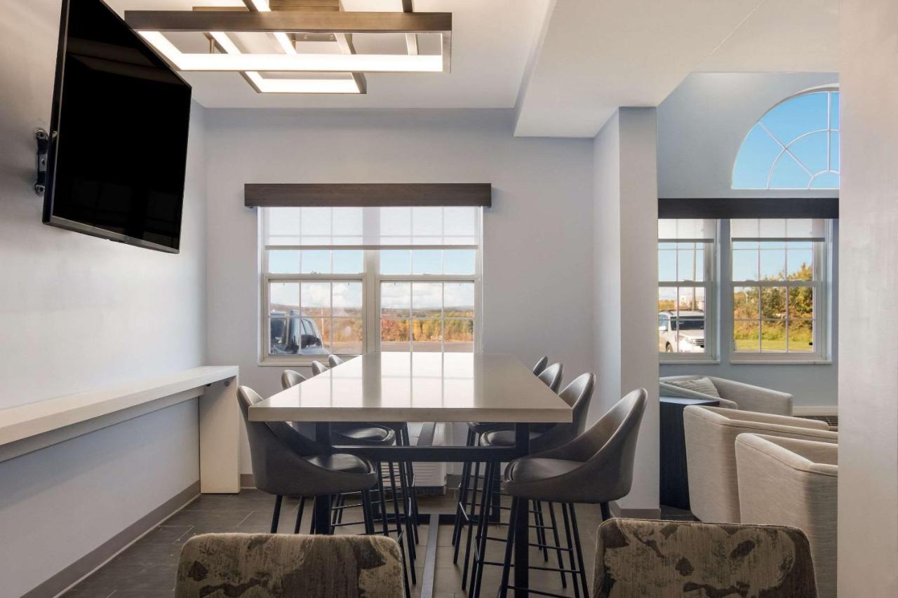 Sleep Inn & Suites Clarion, Pa Near I-80 Εξωτερικό φωτογραφία