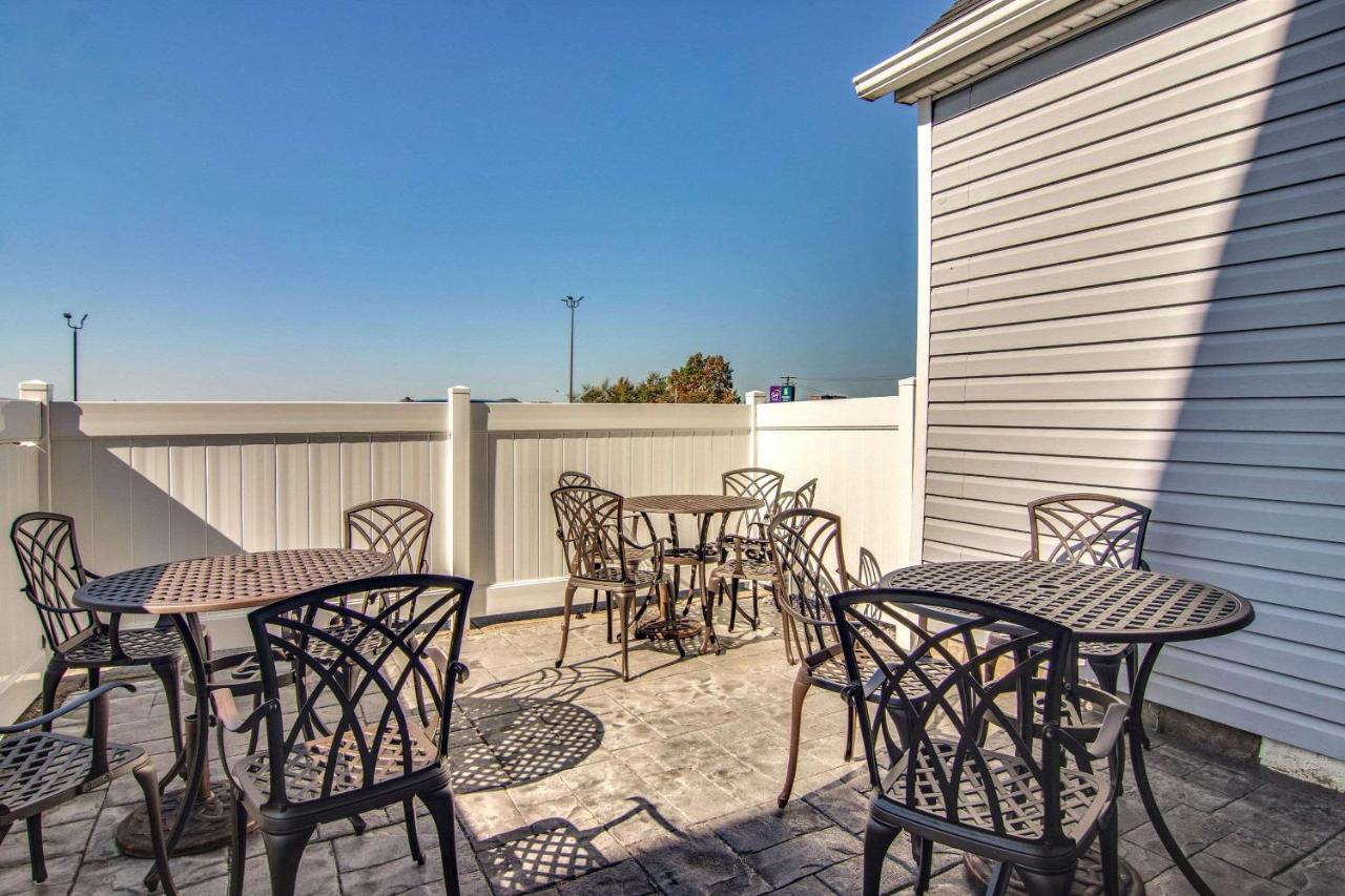 Sleep Inn & Suites Clarion, Pa Near I-80 Εξωτερικό φωτογραφία